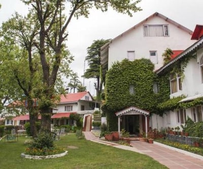 Alps Resort